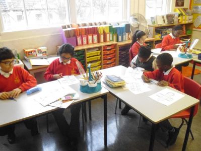 Year 5 - 3D Nets - Daubeney Primary School