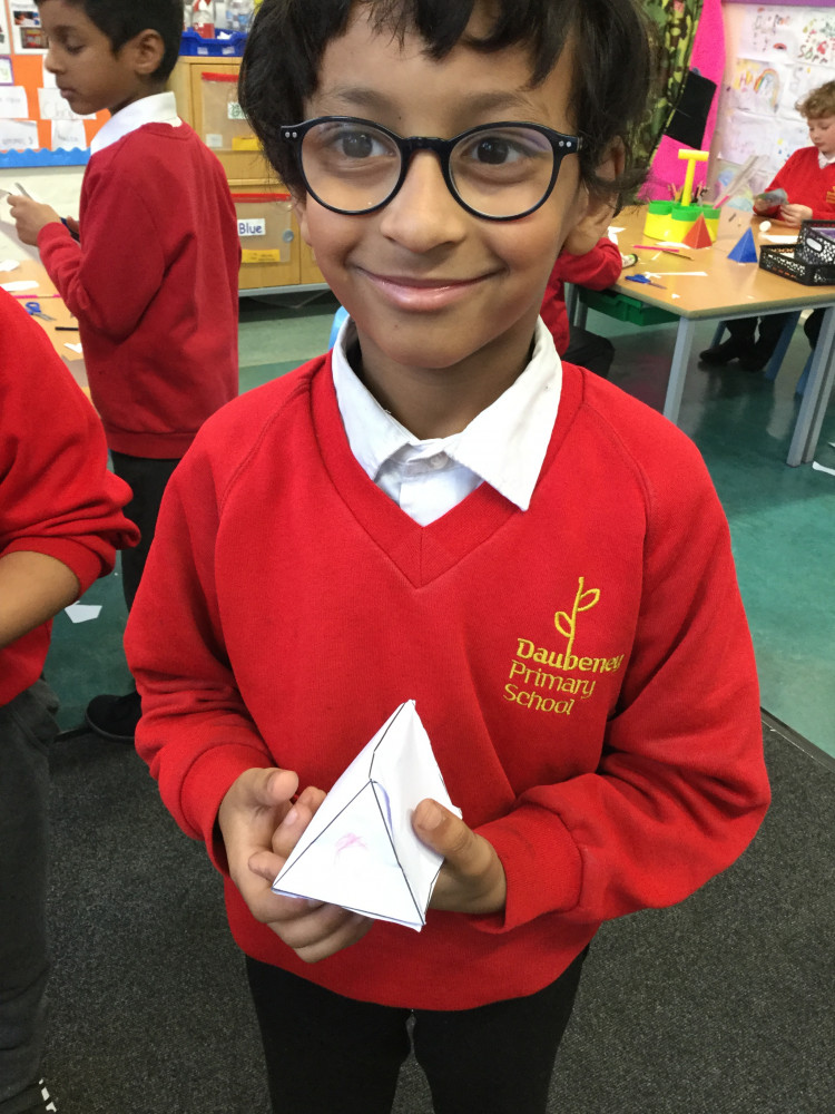 Year 2 - 3D Shapes - Daubeney Primary School
